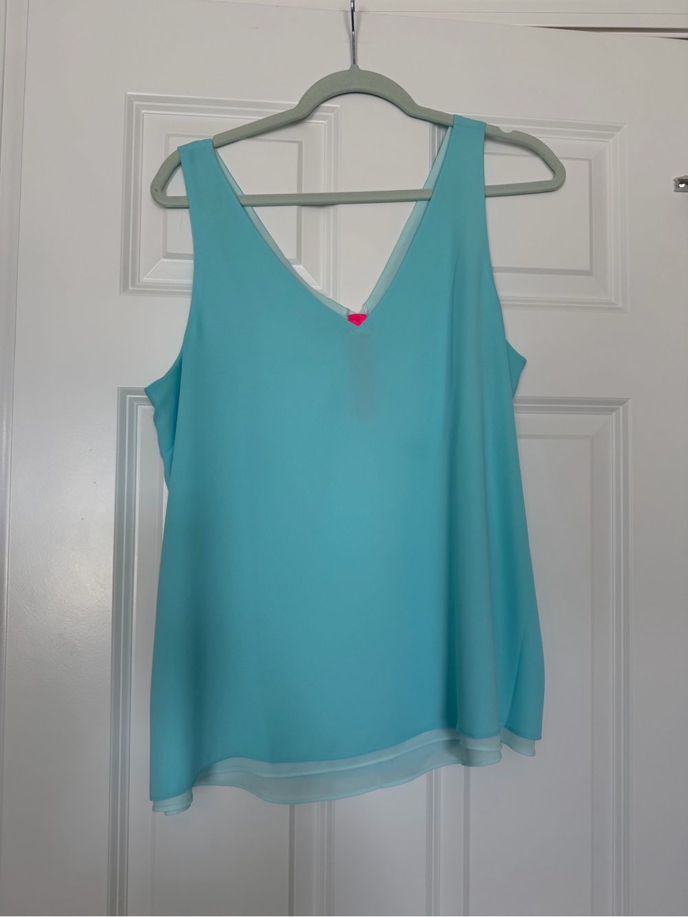 Lilly Pulitzer blue reversible Florin v-neck sleeveless top size L